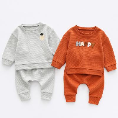 China Wholesale High Quality Organic Waffle Cotton Children Anti-Shrink Set Autumn Winter Embroidery Letters Two Piece Baby Clothing Set Hot Selling for sale