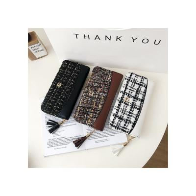 China Promotional Good Quality Popular Waterproof Clutch Wallets For Fashionable Women for sale