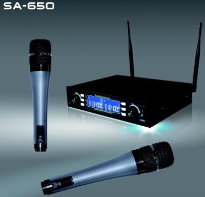 China SA-650 Dual channels wireless microphone system karaoke stages churchs professional wireless microphone for sale