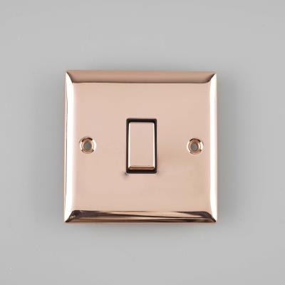 China weekdays Conventional Square Edge Copper Light Switched Color 10AX 1 Band 2 Way Plate for sale