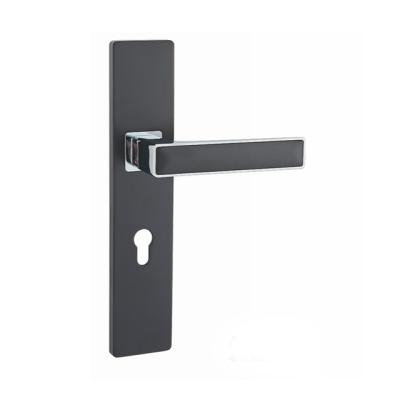 China EUROPEAN The Fine Quality Lock Modern Interior Door Handle Outside Door Locks With Handles for sale