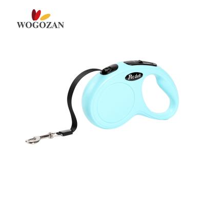 China Outdoor Dog Lead 3M/5M Braided Nylon Antislip Padded Handle Pet Leash Retractable Walking Rope for sale