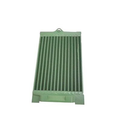 China DEUTZ Factory BF8L413 BF8L513 Diesel Engine Spare Parts 04148634 High Quality Oil Cooler for sale