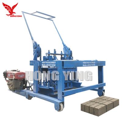 China Diesel Engine Mobile Concrete Block Machinr Hollow Brick Making Machine for sale