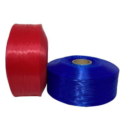 China Low Shrinkage Alkali Proof Dyed Blue Polyester Yarn 850d for sale