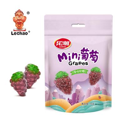 China Natural Fruit 4D Candy Grape Gummy Soft Candy Fruit Fancy Sweets Candy for sale