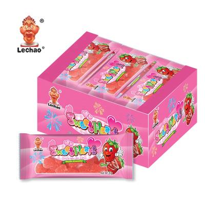 China Natural Strawberry Jelly Candy Sweetheart Halal Soft Candy Heart Shaped Gummy Candy à venda