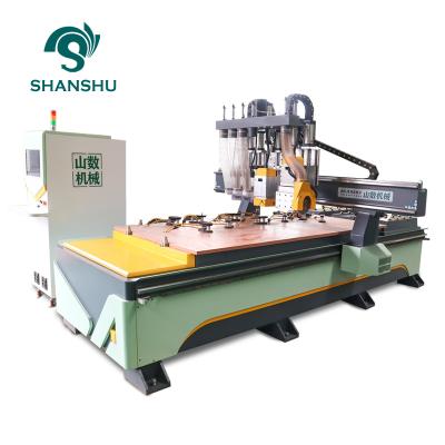 China Hotels woodworking machinery/customized wood engraving machine processing automatic cnc router with saw for sale for sale