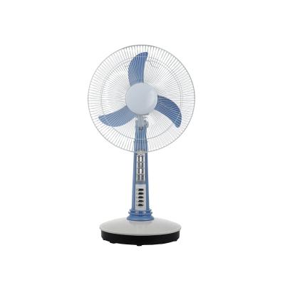 China Portable Power Saving 12V 18 Inch Fan DC Rechargeable Stand Fan with Lithium Battery and LED Lights for sale