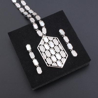 China CLASSIC Luxury Malachite Diamond Jewelry Setr Women Necklace and Earring Zircon Fritillaria Jewelry Sets Rhombic Europe America Style for sale