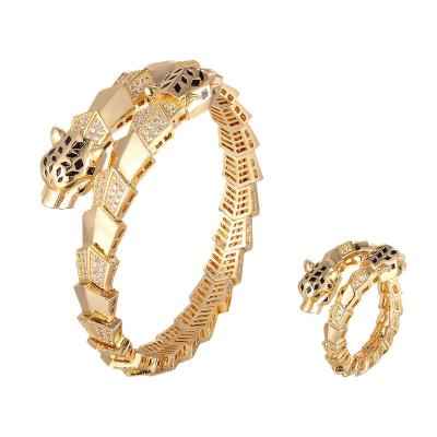 China Fashion TRENDY Leopard Animal Gold Plated Silver Jewelry Famous Brands Designer Women Bridal Jewelry Sets Bracelets And Rings for sale