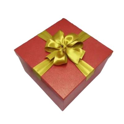 China Recyclable Custom Dress Packaging Gift Fixed Box Factory Price Wholesale Gift Set Square Gift Box With Ribbon for sale