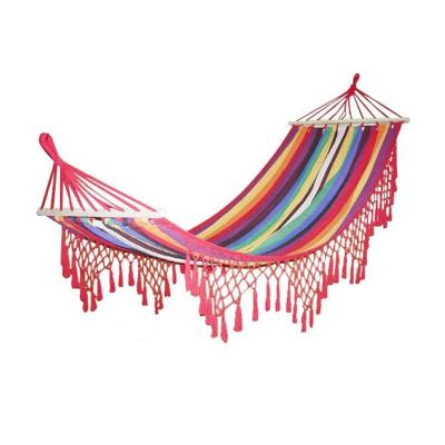 China Bohemian Cozy Style Hammock Outdoor Macrame Hammock Hammocks with Tassel for sale