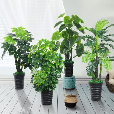 China interior & Outdoor Artificial Bonsai Tree Home Decor Bonsai Decoration Plants Plastic Pots Garden Landscaping Palm Indoor Modern Fake Plants for sale