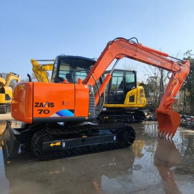 Chine Excavateur d'occasion 8 tonnes mini excavateur Hitachi Zaxis70 de seconde main creuseur petit 7 tonnes Hitachi excavateur ZX70 avec une bonne qualité à vendre