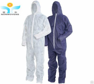 China Batas disponibles no tejidas blancas del aislamiento de la bata de la prenda impermeable ácida disponible de la prueba en venta