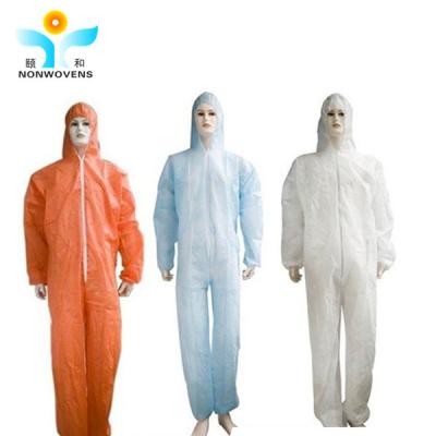 Chine tenue de protection jetable à capuchon non tissée de combinaison protectrice de 55gsm pp SMS pour l'industrie antipoussière à vendre