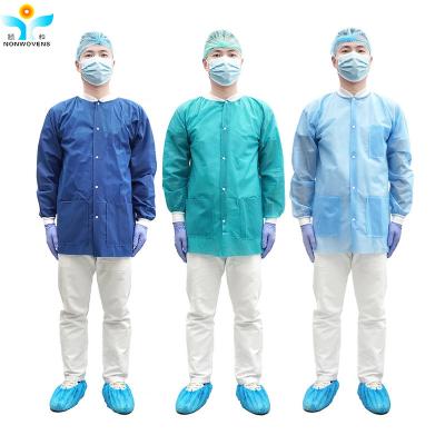 China Breathable Work Wear Disposable Lab Coat With Pocket For Hospital for sale