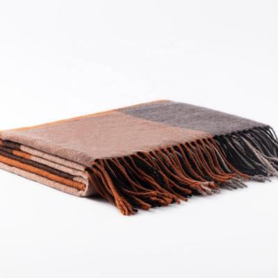 China Super Soft High Quality Alpaca Wool Blend Shawls 70% Wool 30% Wool Throw Blankets Alpaca Blankets for sale