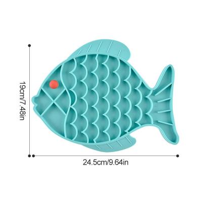 China Viable Durable Silicone Distraction Device Dog Lick Mat Dog Cat Feeder Fish Fun Feeding Mat Slow Feeder Lick Pad Fishie Pet Place Mat for sale