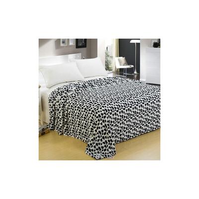 China 2022 Newest Flannel Anti-pilling Faux Fur Blanket Blanket For Family And Friends for sale