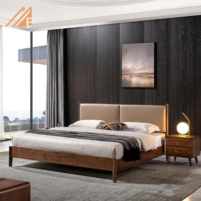 China Modern Furniture Home Solid Wood Bed Set Solid Wood Adults Leather King Size Double Hotel Bed for sale