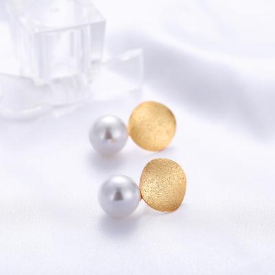 China Fashion Vintage Earrings Creative Hot Popular Selling New Fashion Bohemian Earrings Jewelry Gold Round Pearl Stud Earrings For Women for sale