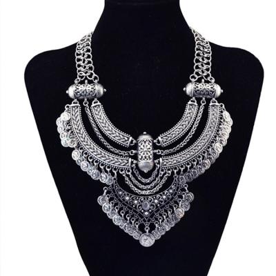 China Fashion Necklaces Boho Fashion Retro Charm Statement Big Silver Coin Set Short Clavicle Chain Jewelry Women Necklaces Manufacturers Wholesale for sale