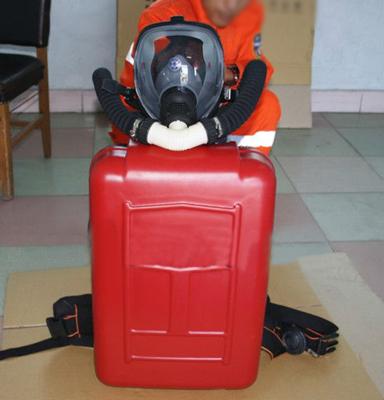 China Isolated Positive Pressure Oxygen Breathing Apparatus for sale