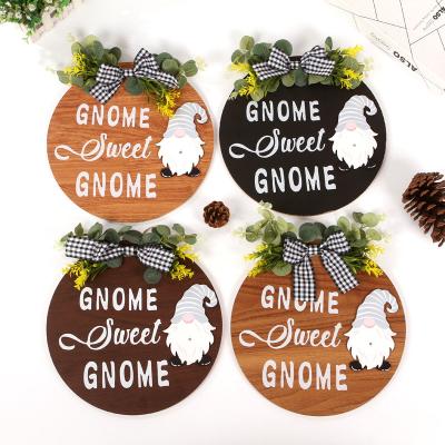 China Europe Christmas Decoration Supplies Christmas Wooden Wreath Ornaments Holiday Door Decoration Home Decor for sale