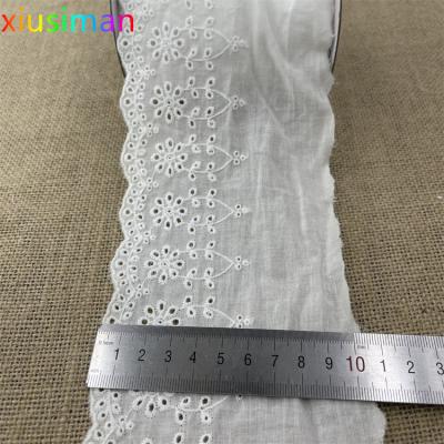 China OEM E051 Sustainable Wide Cotton Lace 10cm Lace Trim Cotton Eyelet Lace Trim for sale