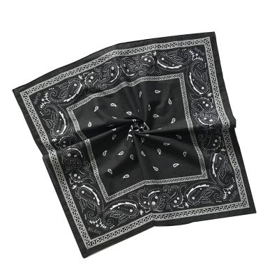 China Multifunctional No MOQ Custom Bandana Free Design Mock Up Square 100% Cotton Bandana for sale