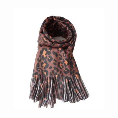 China New Fashion Woven Custom Design Leopard Print Cashmere Scarf Double Sided Tassel Shawl for sale