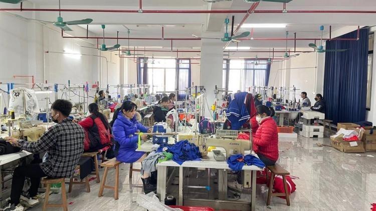 Verified China supplier - Guiping Mule Town Mingsi Garment Factory