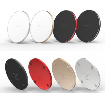 China 2020 New Arrival 10W Fast Charging Mobile Phone Wireless Charger With OEM Logo for sale