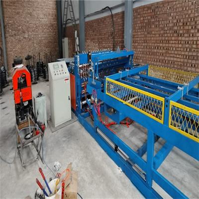 China Construction /Fence Wire Mesh Welding Machine Building Material Stores for sale