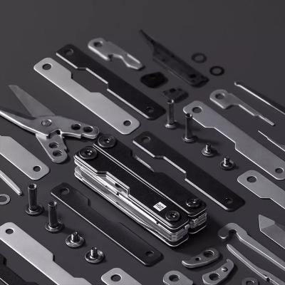 China Folding Outdoor Swiss Army Survival Camping Knife Stainless Steel Multi-tool Portable Camping Pocket Hunting Knives for sale