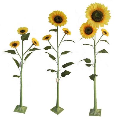 China Giant Artificial Sunflower Decorative Flower with Yellow Sunflower and Green Leaves for Front Door Indoor C006 for sale