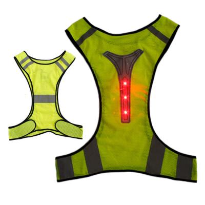 China Latest Custom Design LED SNAP Logo Big Size Safety Vest Protective Led Safety Vest Vest Design With Led Light Te koop