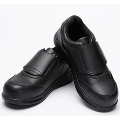 China Factory Sale Oil Resistant Rubber Waterproof Slip Resistant Safety Shoes For Kitchen Chef Shoes for sale