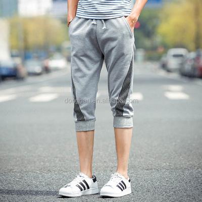 China Fashion and high quality men's anti-pilling short pants 3/4 with low price in wholesale custom jogger pants and sports half pants for sale