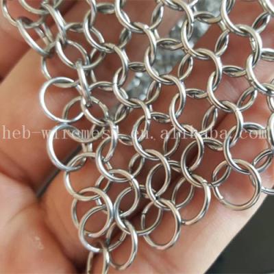 China Corrosion resistance chainmail cast iron scrubber hot sale 2020 for sale