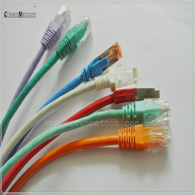 China El remiendo trenzado cobre del cable del remiendo del cordón de remiendo de Cat5e RJ45 26AWG UTP lleva el 1m los 2m 3M los 4m etc en venta