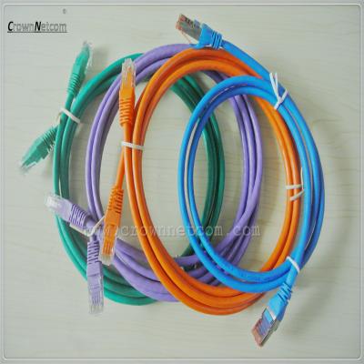 China El remiendo trenzado cobre del cable del remiendo del cable 26AWG UTP del remiendo de Cat5e RJ45 lleva el 1m los 2m 3M los 4m etc en venta