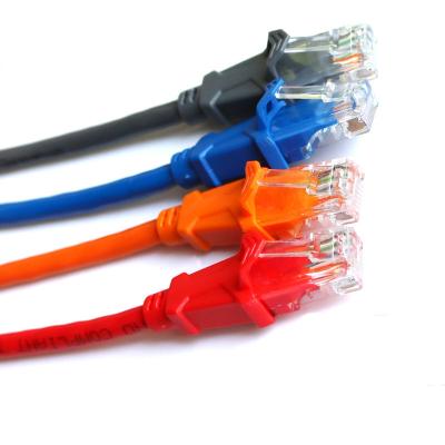 China Nuevo el remiendo trenzado 99,99% de los cordones de remiendo de las telecomunicaciones Cat5e RJ45 7X0.12M M cobre desnudo estándar telegrafía colores de la chaqueta de PVC 4 en venta