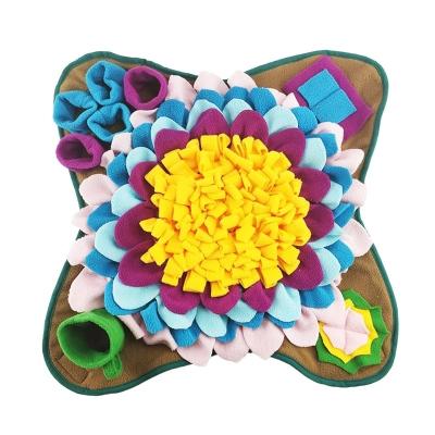 China Stocked Dogs Nose Mat Pet Leak Food Anti Clogging Work Toy Pet Slowing Mat Cat Dog Training Blanket Nose for sale