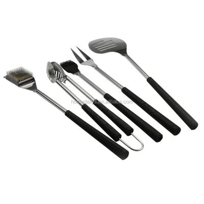 China Easily Cleaned 5pcs Stainless Steel BBQ Golf Club Accessories Style BBQ Grill Tool Kit With Rubber Handle for sale