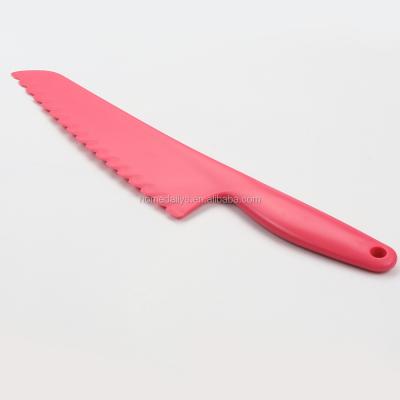 China PP Cake Knife Disposable Colorful Plastic Disposable Bread Knife for sale