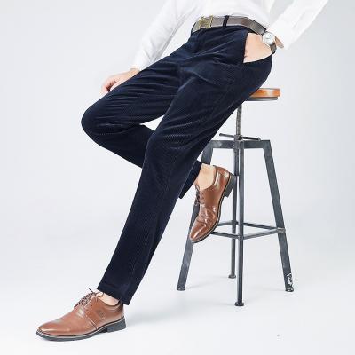 China Pantalones de vestido de corduroy para el aspecto profesional de los hombres en venta