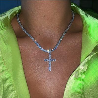 China FASHIONABLE Tennis Rhinestone Jewelry Fashion Chain Cross Necklace Diamond Cross Pendant Necklace Crystal for sale